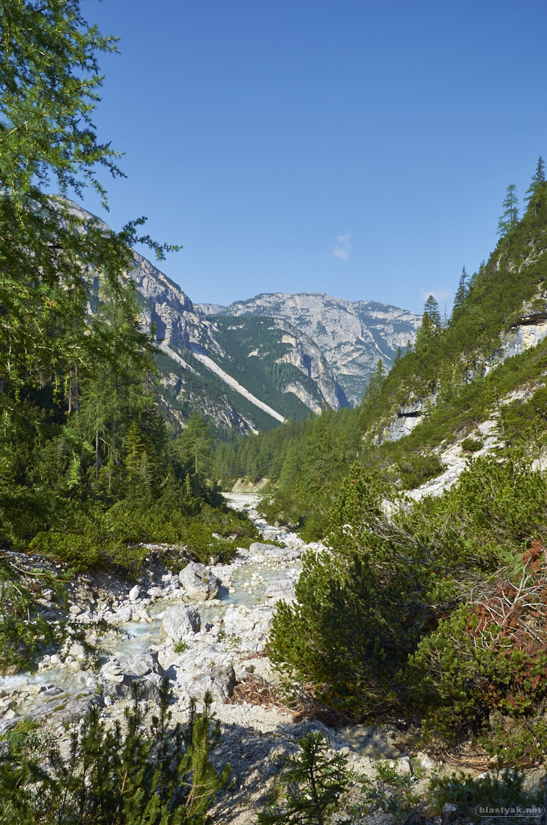 Trail to the 3 pinnacles close to Toblach, Italy