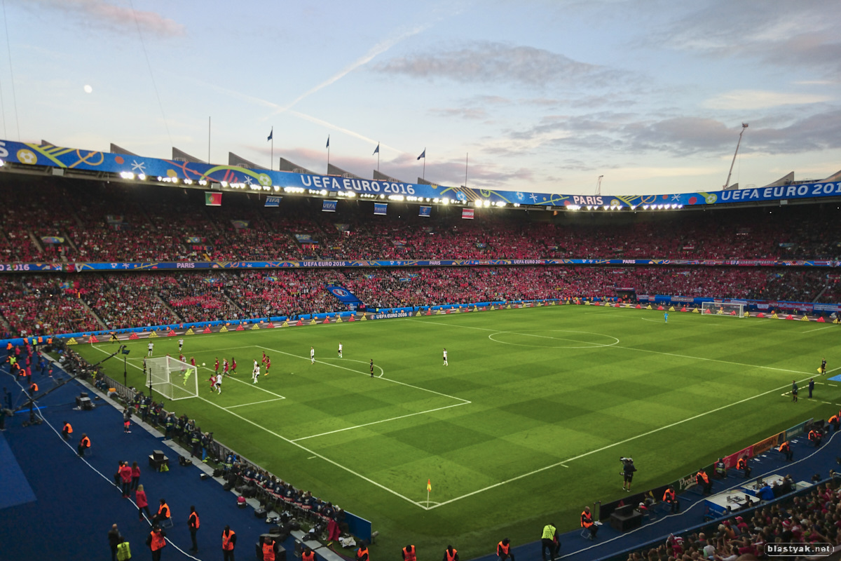 Parc des Princes, Austria playing Portugal